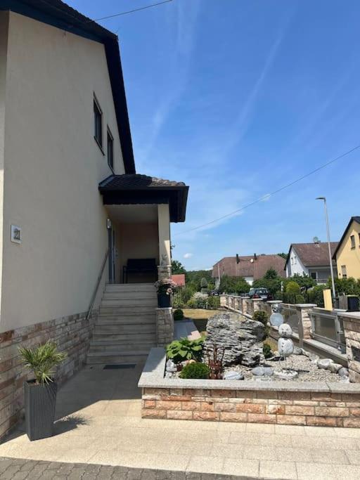 Ferienwohnung Aischgrund Hallerndorf Bagian luar foto